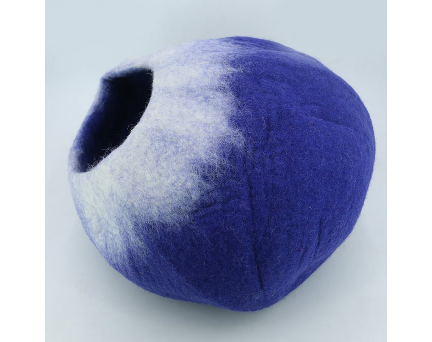 two-color-gradient-felt-cat-house (1)